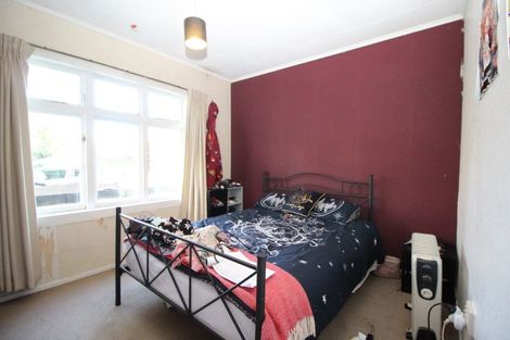 Photo of property in 9 Adele Street, Woodville, 4920