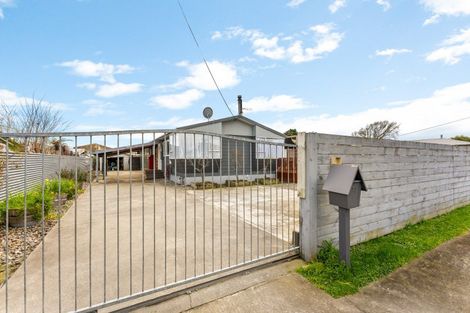 Photo of property in 18 Ngaire Street, Longburn, Palmerston North, 4412