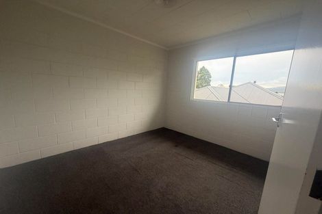 Photo of property in 8/12 Wood Street, Wallaceville, Upper Hutt, 5018