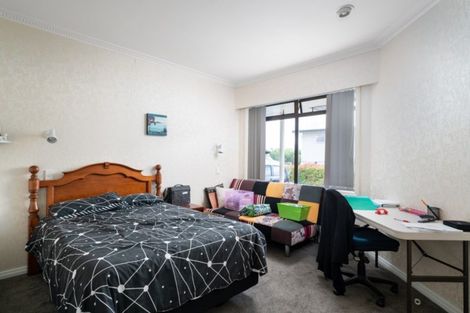 Photo of property in 75 Shepherd Road, Waipahihi, Taupo, 3330