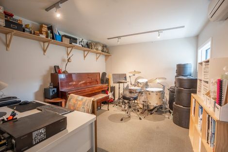 Photo of property in 180 Sandwich Road, St Andrews, Hamilton, 3200