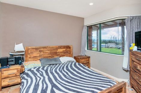 Photo of property in 422 Mclachlan Road, Kaukapakapa, Warkworth, 0984