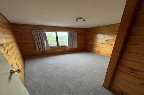 Photo of property in 8a Matai Road, Stanmore Bay, Whangaparaoa, 0932