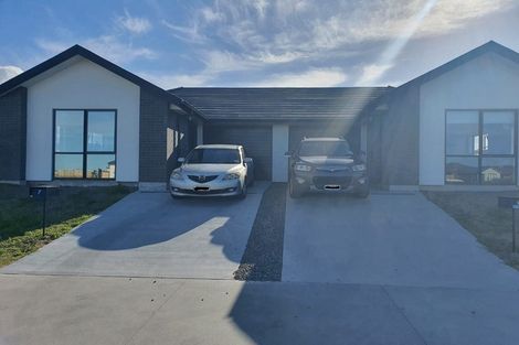 Photo of property in 7 Kahotea Place, Papamoa Beach, Papamoa, 3118