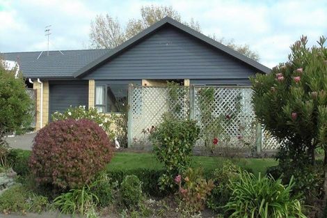 Photo of property in Henry Russell Estate, 16/36 Belgrove Drive, Waipukurau, 4200