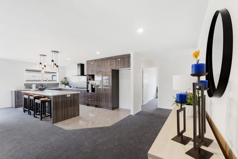 Photo of property in 16 Silver Beech Street, Takanini, 2110