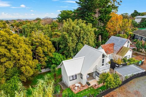 Photo of property in 49a Great North Road, Saint Johns Hill, Whanganui, 4501