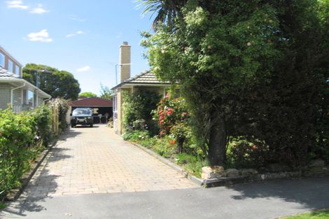 Photo of property in 12 Glenmore Avenue, Casebrook, Christchurch, 8051