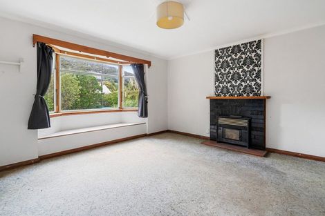 Photo of property in 59-61 Airlie Road, Plimmerton, Porirua, 5026