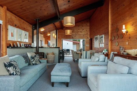 Photo of property in 6 Makorori Beach Road, Makorori, Gisborne, 4073