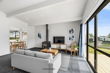 Photo of property in 9 Karamea Crescent, Kelvin Grove, Palmerston North, 4414