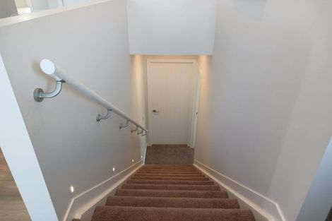 Photo of property in 2 Sunset Heights, Cable Bay, 0420