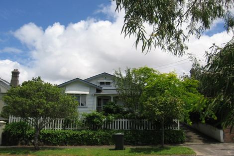 Photo of property in 5 Mewburn Avenue, Mount Eden, Auckland, 1024