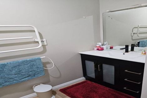 Photo of property in 33 Woodridge Drive, Woodridge, Wellington, 6037