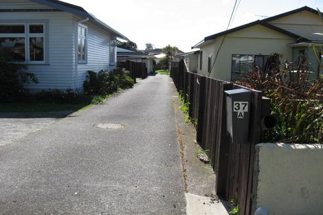 Photo of property in 37a Saint Ronans Avenue, Waterloo, Lower Hutt, 5011