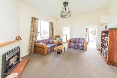 Photo of property in 20 Bryce Street, Castlecliff, Whanganui, 4501