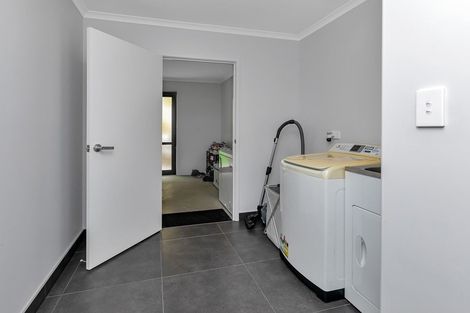 Photo of property in 3 Walnut Grove, Kensington, Whangarei, 0112