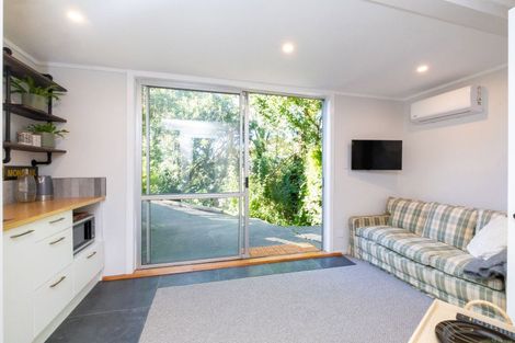 Photo of property in 2 Convent Road, Bluff Hill, Napier, 4110