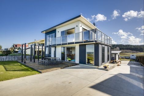 Photo of property in 268 Whirinaki Road, Eskdale, Napier, 4182