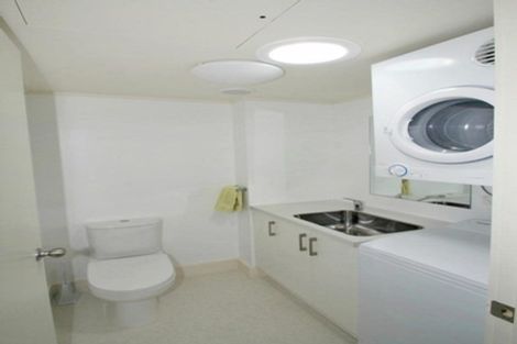 Photo of property in 105 Clyde Street, North Dunedin, Dunedin, 9016