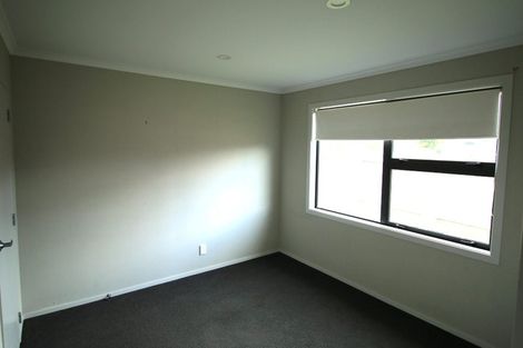 Photo of property in 2 Angelina Way, Kelvin Grove, Palmerston North, 4414