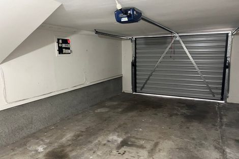 Photo of property in 148 Straven Road, Fendalton, Christchurch, 8014