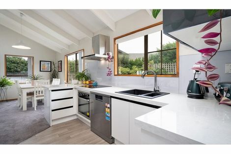 Photo of property in 12a Koromiko Street, Saint Martins, Christchurch, 8022