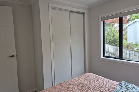 Photo of property in 1 Rimu Street, Tawa, Wellington, 5028