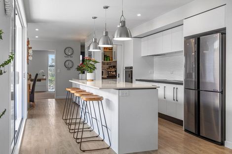 Photo of property in 106 Coast Boulevard, Papamoa Beach, Papamoa, 3118