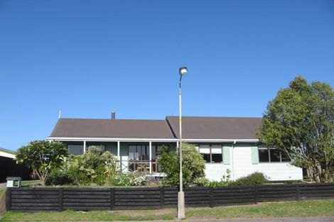 Photo of property in 9 Alpha Avenue, Coastlands, Whakatane, 3120