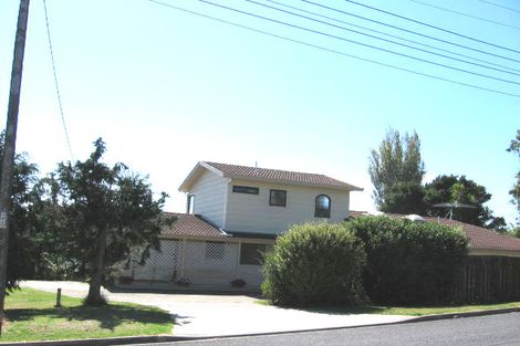 Photo of property in 1 Manuwai Road, Torbay, Auckland, 0630