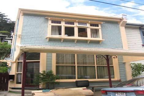 Photo of property in 17 Holloway Road, Aro Valley, Wellington, 6021