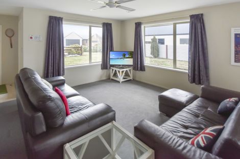 Photo of property in 14 Irishman Drive, Twizel, 7901