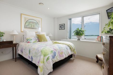 Photo of property in 12/72f Devonport Road, Tauranga, 3110
