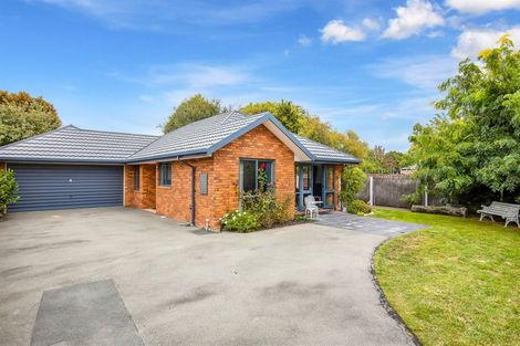 Photo of property in 117a Sawyers Arms Road, Northcote, Christchurch, 8052