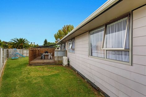 Photo of property in 15 Matipo Place, Edgecumbe, 3120