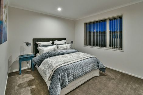 Photo of property in 21 Muirhill Place, Pokeno, 2402