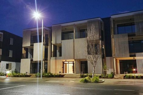 Photo of property in 3/167 Hobsonville Point Road, Hobsonville, Auckland, 0616