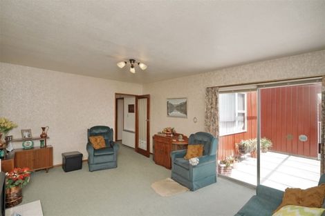 Photo of property in 2/56 Matlock Street, Woolston, Christchurch, 8062