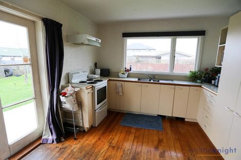 Photo of property in 6 Janet Street, Upper Riccarton, Christchurch, 8041