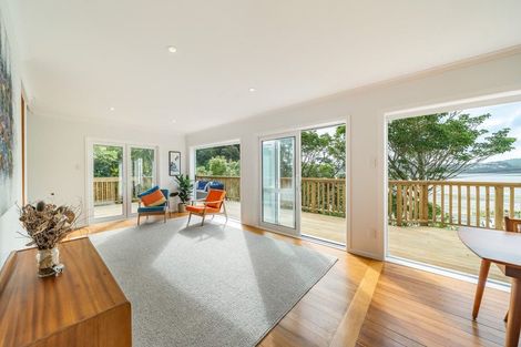 Photo of property in 84 Paremata Road, Paremata, Porirua, 5024