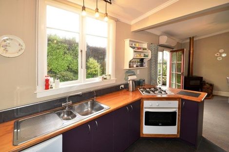 Photo of property in 55 Argyle Street, Mornington, Dunedin, 9011