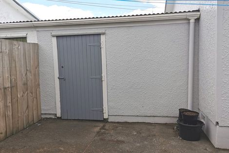 Photo of property in 1/1302 Caroline Road, Mayfair, Hastings, 4122