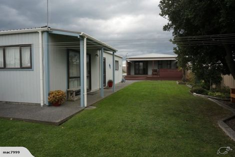 Photo of property in 71 The Esplanade, Westshore, Napier, 4110