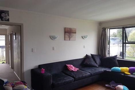 Photo of property in 36 Grove Road, Papakura, 2110
