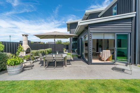 Photo of property in 60 Victory Drive, Wharewaka, Taupo, 3330