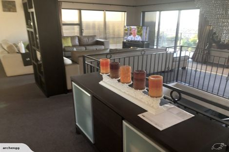 Photo of property in 131 Redoubt Road, Goodwood Heights, Auckland, 2105