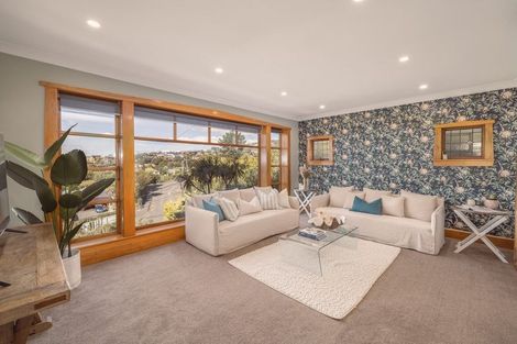 Photo of property in 94 Mount Pleasant Road, Mount Pleasant, Christchurch, 8081
