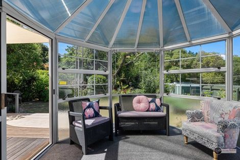 Photo of property in 30 Viewmont Drive, Harbour View, Lower Hutt, 5010