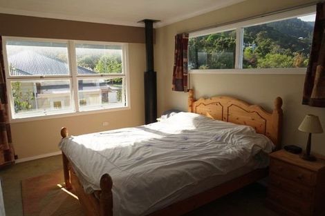 Photo of property in 69-69a Bronte Street East, Nelson, 7010